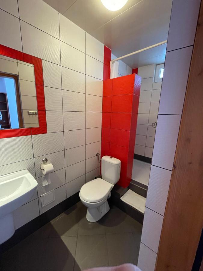 Gosciniec Ozna Hotel Kiczora Buitenkant foto
