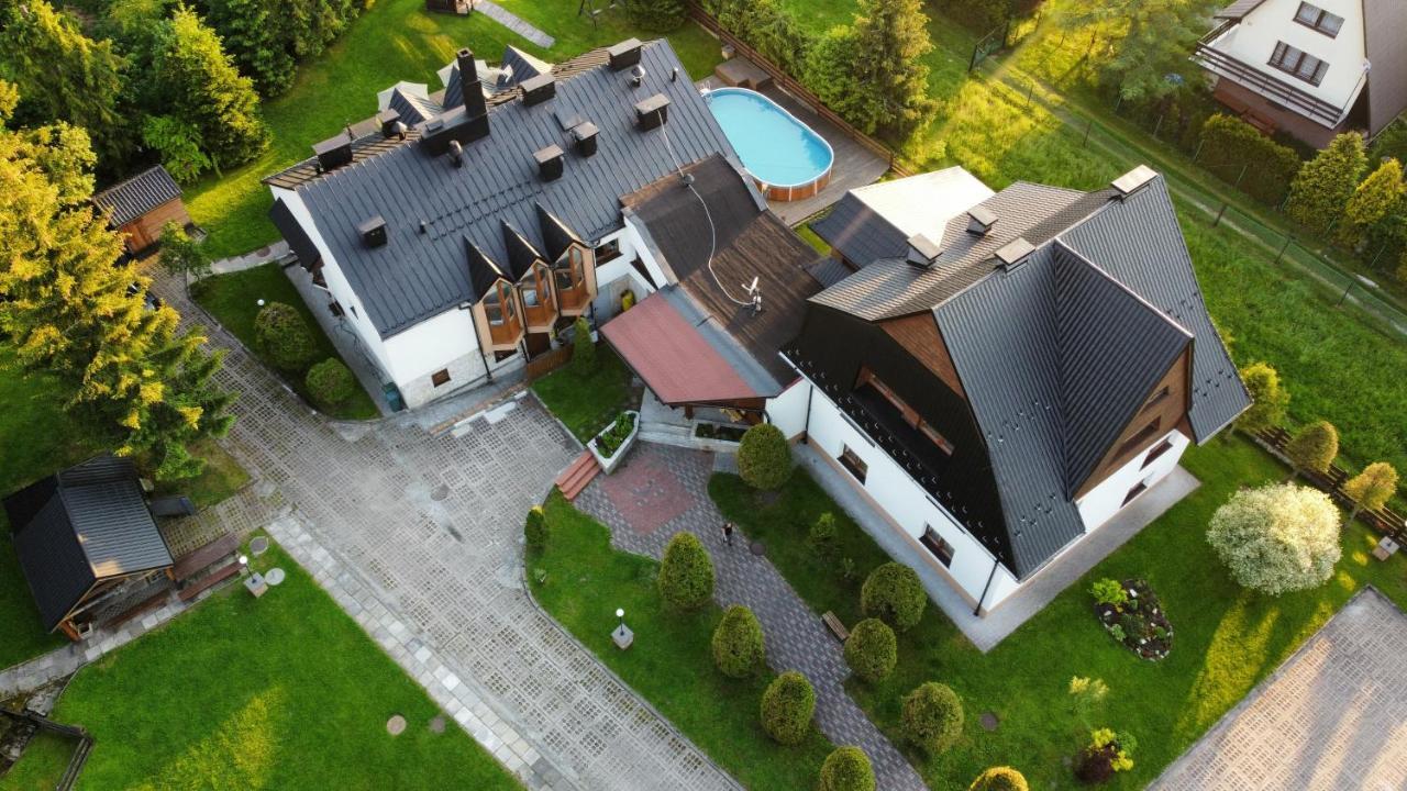 Gosciniec Ozna Hotel Kiczora Buitenkant foto